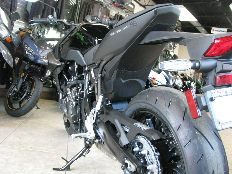 2023 Suzuki GSX-8S