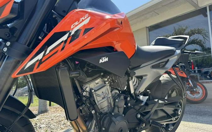 2024 KTM 790 Duke