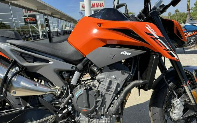 2024 KTM 790 Duke