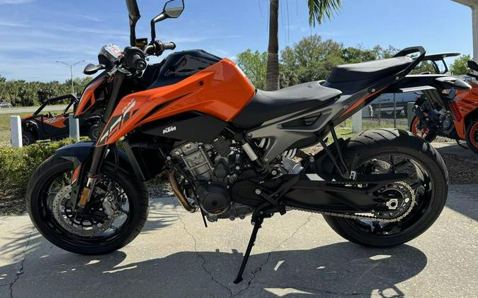 2024 KTM 790 Duke