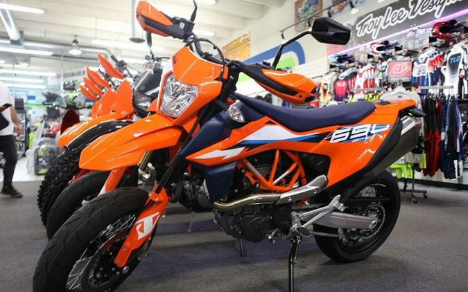 2024 KTM SMC 690 R