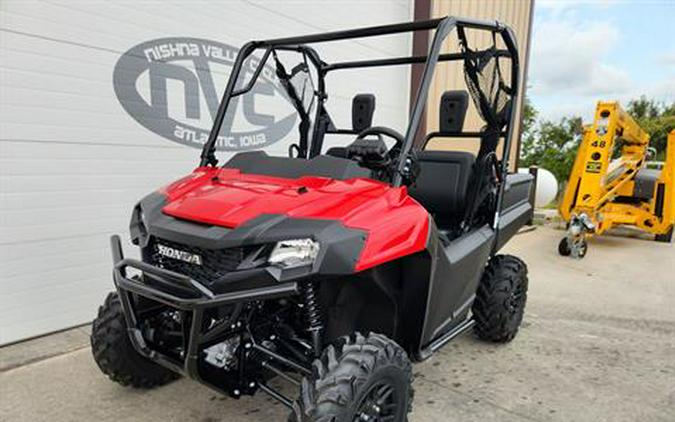 2025 Honda Pioneer 700 Deluxe