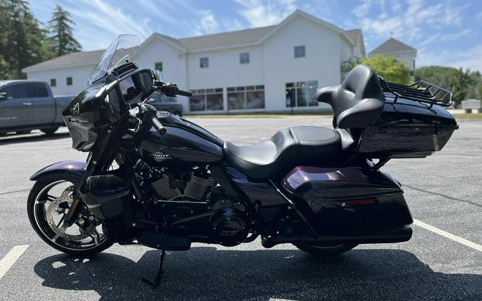 FLHXU 2025 Street Glide Ultra