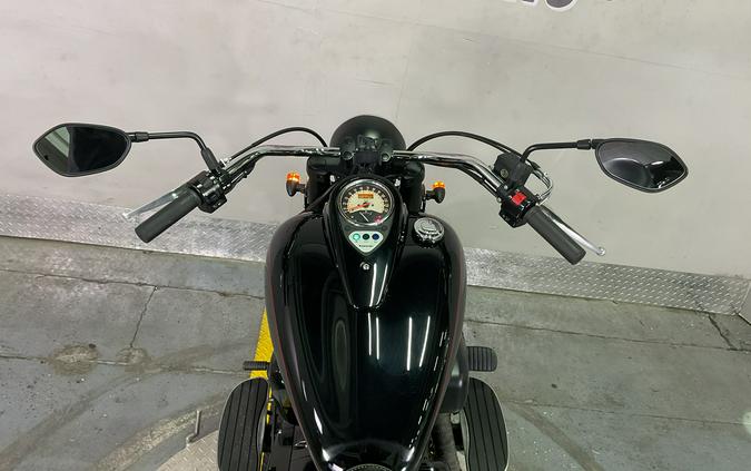 2014 Kawasaki Vulcan® 900 Classic
