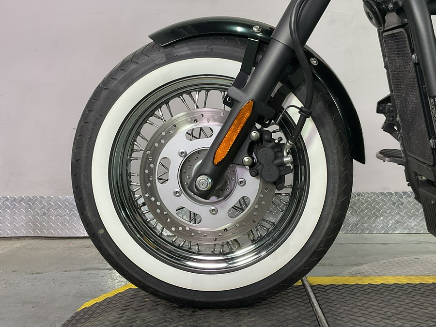 2014 Kawasaki Vulcan® 900 Classic
