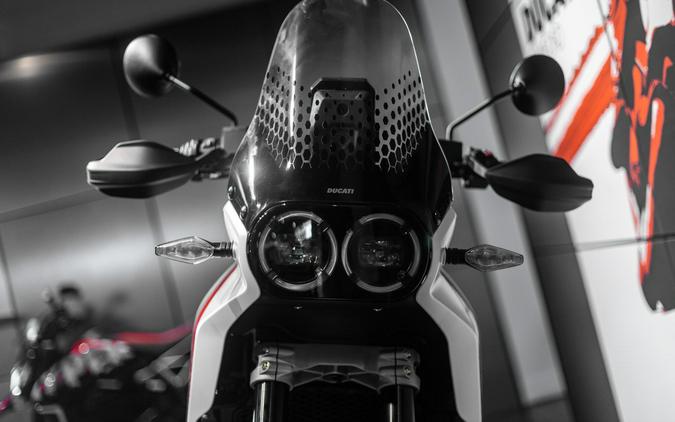 2025 Ducati DesertX