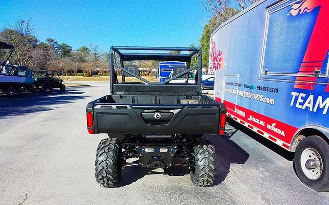 2024 Can-Am® Defender DPS HD10 Fiery Red