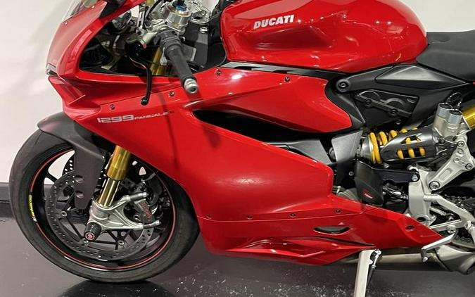 2015 Ducati 1299 Panigale S Red