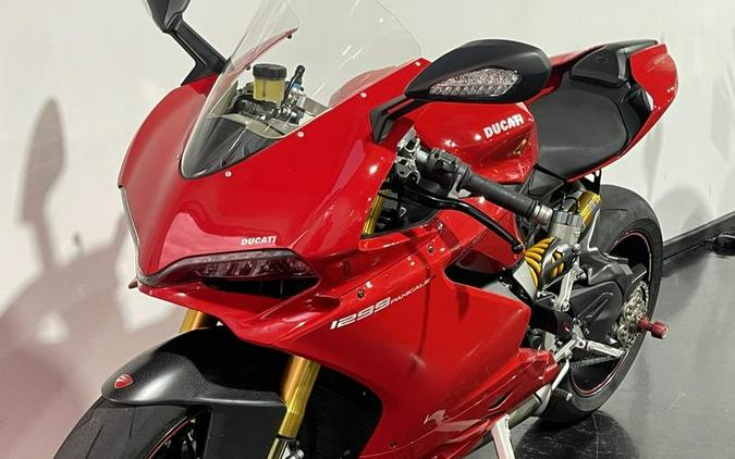 2015 Ducati 1299 Panigale S Red