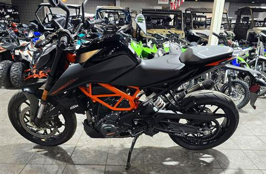 2023 KTM 390 Duke