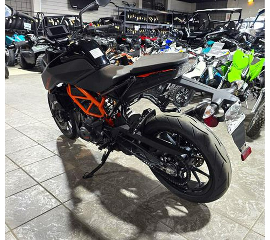 2023 KTM 390 Duke