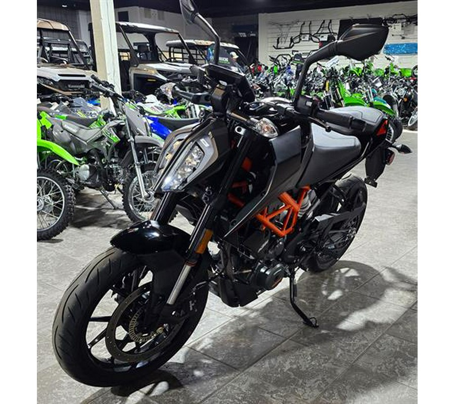 2023 KTM 390 Duke