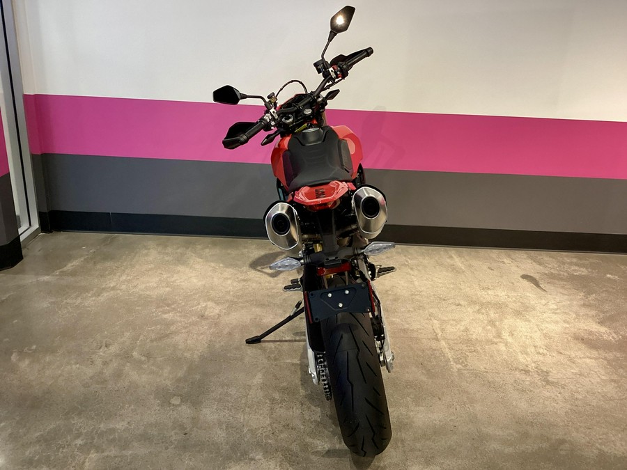2025 Ducati Hypermotard 698