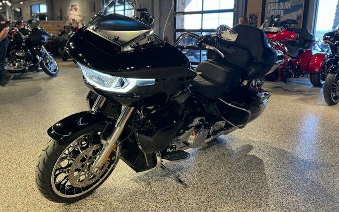 2026 Harley-Davidson Road Glide Limited FLTRXL