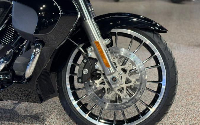 2026 Harley-Davidson Road Glide Limited FLTRXL