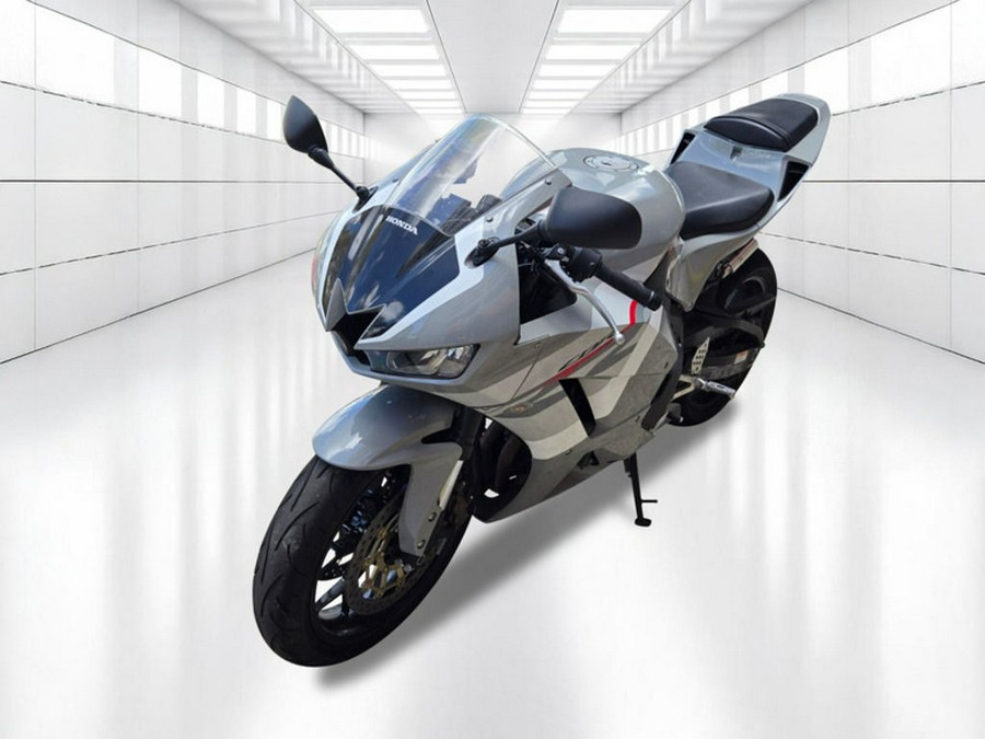 2026 Honda CBR600RR ABS