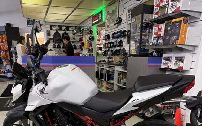 2025 Honda® CB750 Hornet