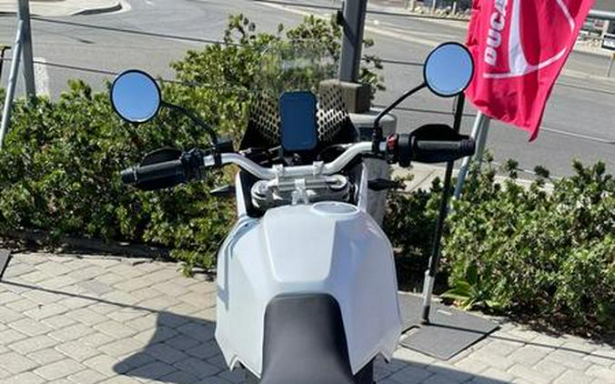 2025 Ducati DesertX