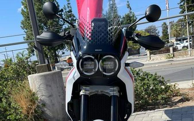 2025 Ducati DesertX