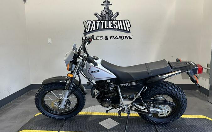 2027 Yamaha TW200