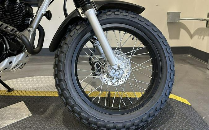 2027 Yamaha TW200