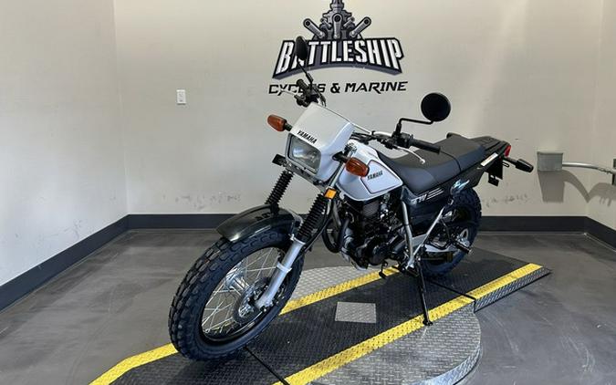 2027 Yamaha TW200