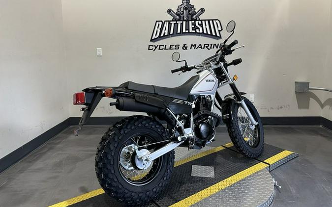 2027 Yamaha TW200
