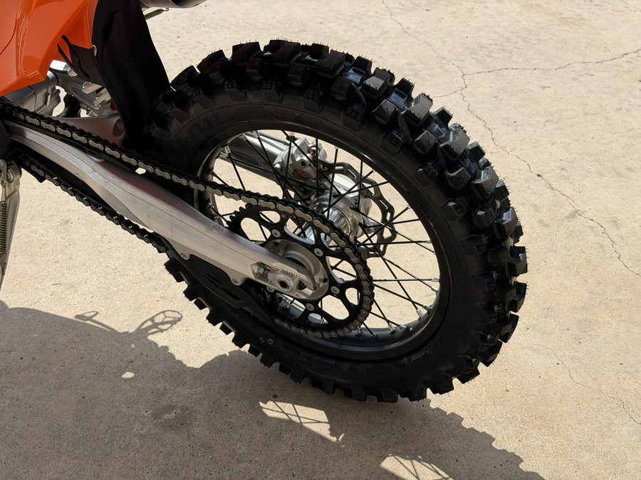 2027 KTM 450 XCF-W