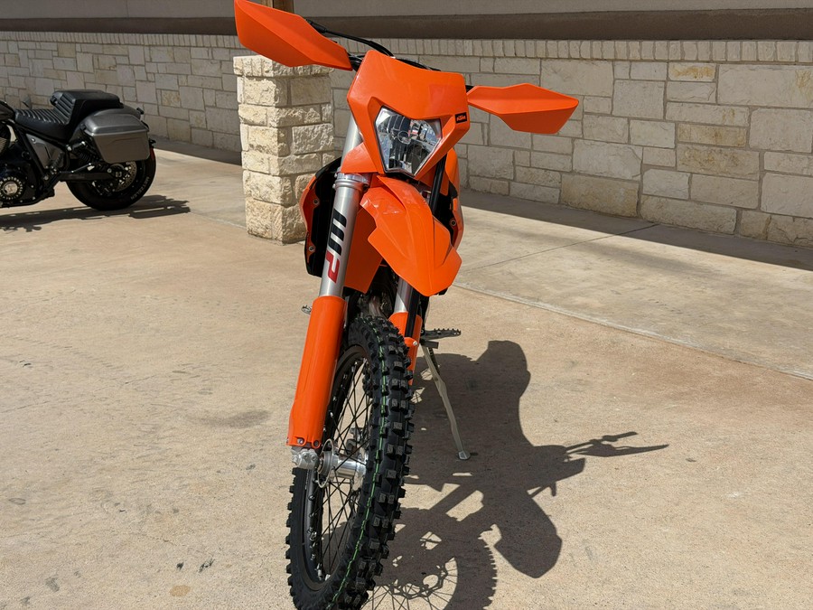 2027 KTM 450 XCF-W