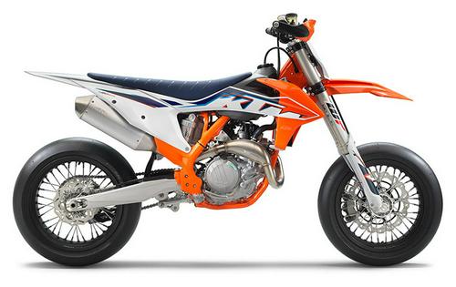 2021 KTM 450 SMR Review (13 Fast Facts and Supermoto Observations)