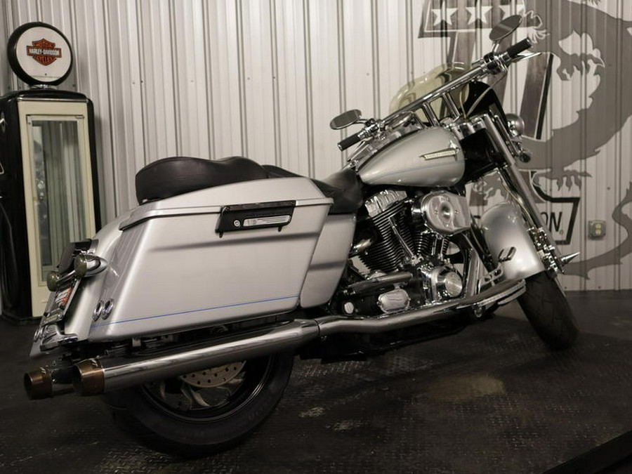 2005 Harley-Davidson® FLHRCI - Road King® Classic