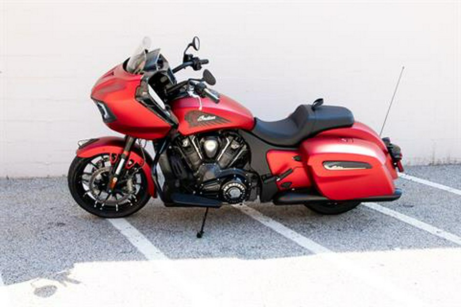 2024 Indian Motorcycle Challenger® Dark Horse®