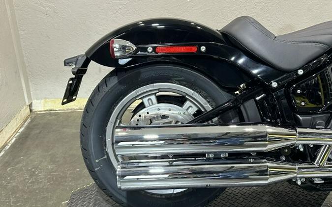 Harley-Davidson Softail Standard 2024 FXST 84508102 VIVID BLACK