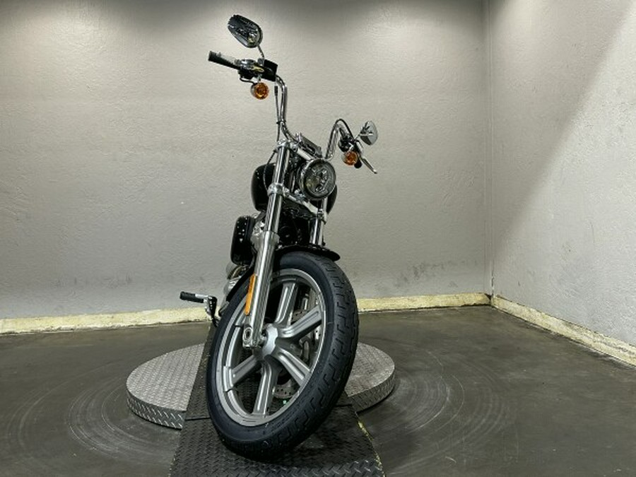 Harley-Davidson Softail Standard 2024 FXST 84508102 VIVID BLACK