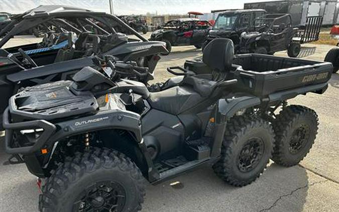 2026 Can-Am Outlander MAX 6x6 Backcountry 1000R