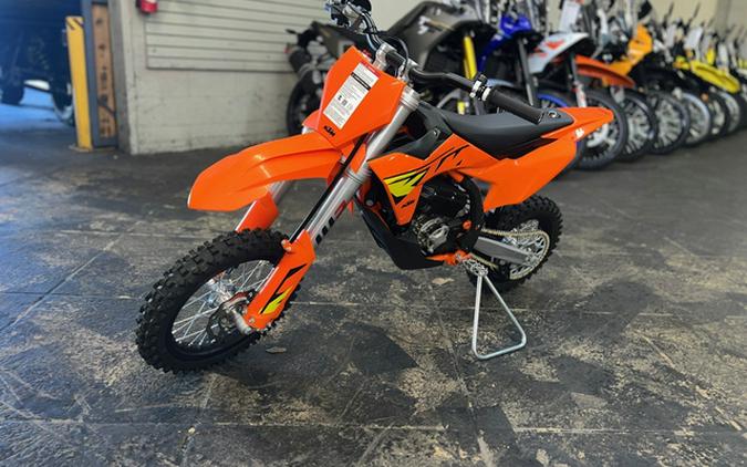 2027 KTM SX E 5