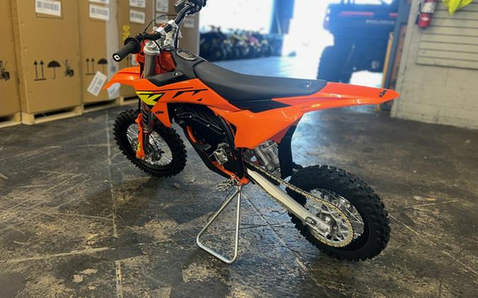 2027 KTM SX E 5