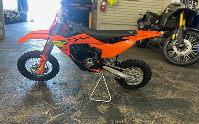 2027 KTM SX E 5