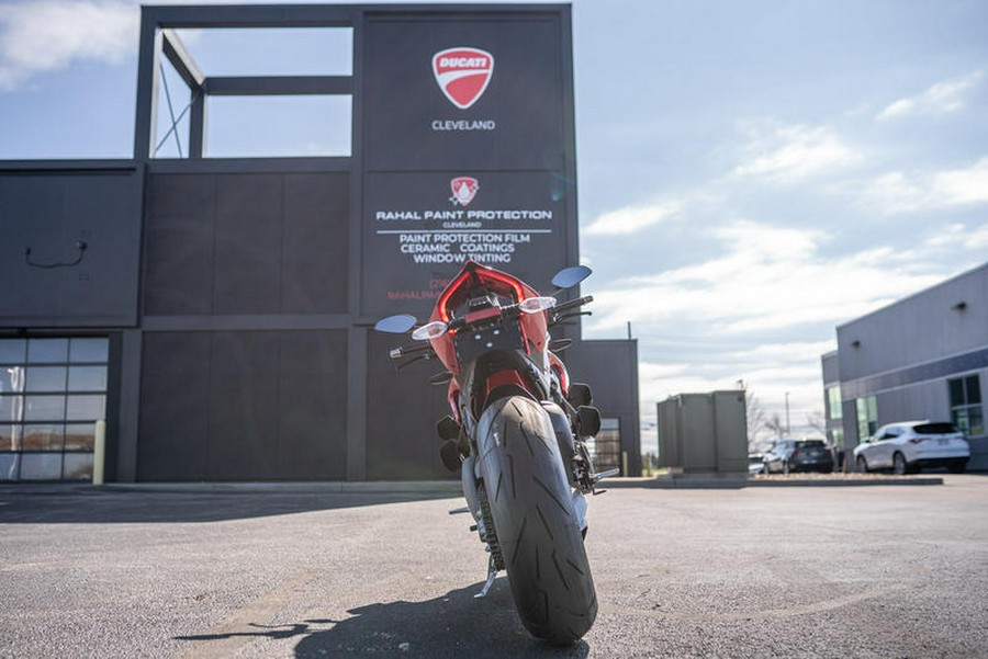 2023 Ducati Streetfighter V4 Ducati Red