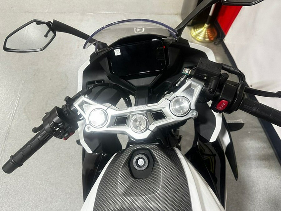 2026 CFMOTO 300SS