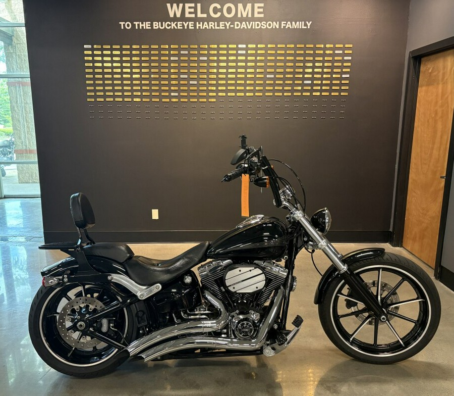 2013 Harley-Davidson® Breakout® Vivid Black