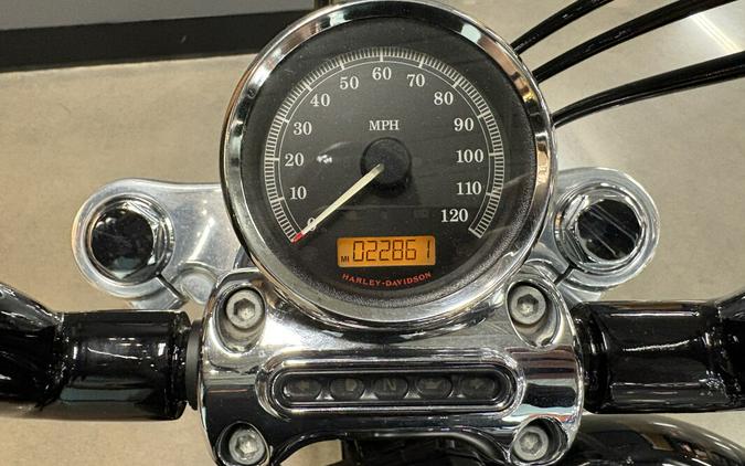 2013 Harley-Davidson® Breakout® Vivid Black