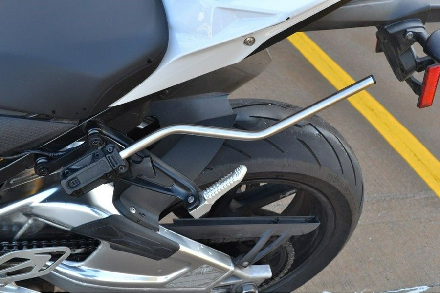 2018 BMW S 1000 RR Light White / Lupin Blue Metallic / Racing Red