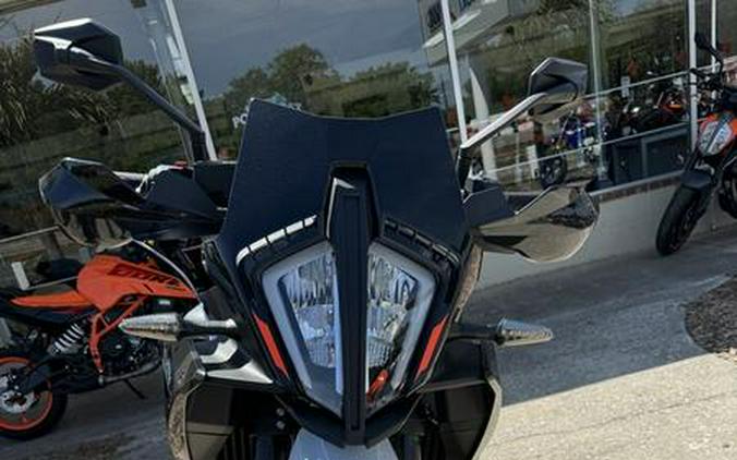 2024 KTM 890 SMT