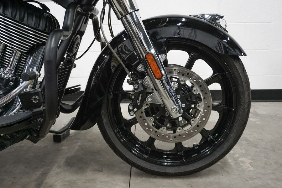 2022 Indian Motorcycle® Chieftain® Black Metallic