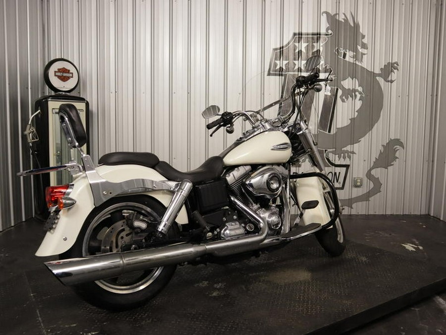 2014 Harley-Davidson® FLD - Dyna® Switchback™