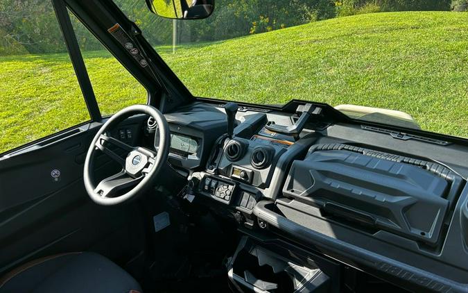 2024 Can-Am Defender MAX LIMITED CAB HD10