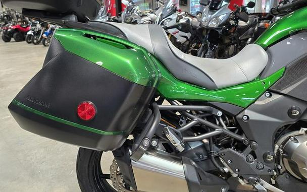 2020 Kawasaki Versys® 1000 SE LT+