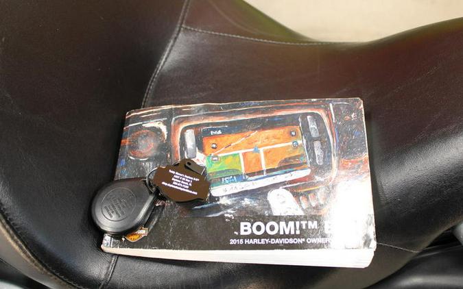 2015 Harley-Davidson® FLHTKL - Ultra Limited Low