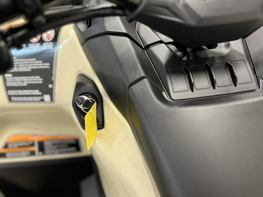 2026 Can-Am® Outlander Pro HD7